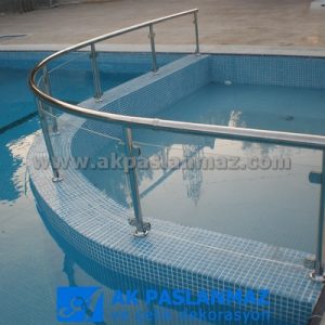 Cam Korkuluk 47 300x300, Paslanmaz Korkuluk, Cam Korkuluk