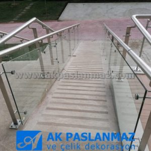 Cam Korkuluk 34 2 300x300, Paslanmaz Korkuluk, Cam Korkuluk